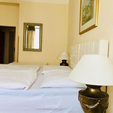 Hotel Mira Inn براغ المظهر الخارجي الصورة