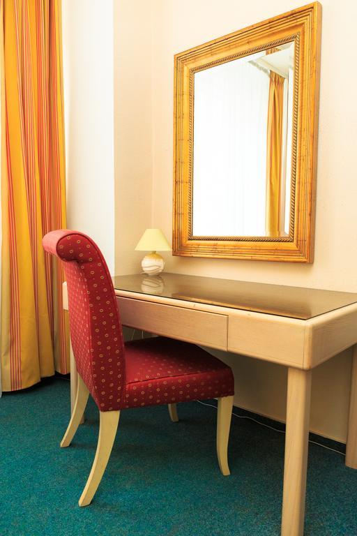 Hotel Mira Inn براغ المظهر الخارجي الصورة