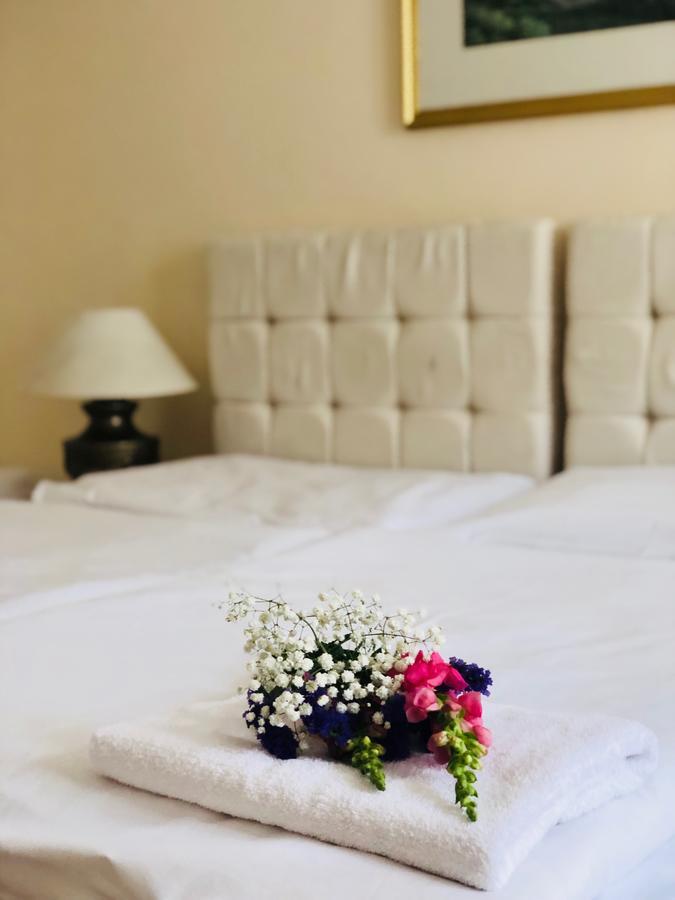 Hotel Mira Inn براغ المظهر الخارجي الصورة