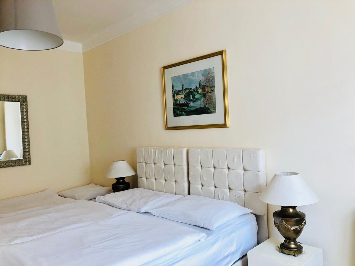 Hotel Mira Inn براغ المظهر الخارجي الصورة
