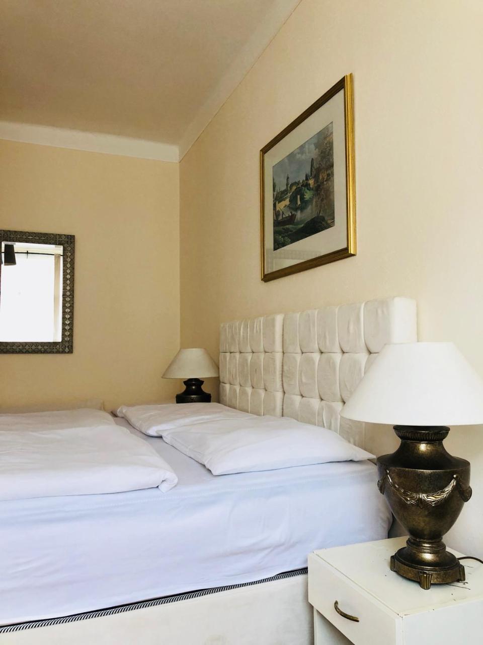 Hotel Mira Inn براغ المظهر الخارجي الصورة